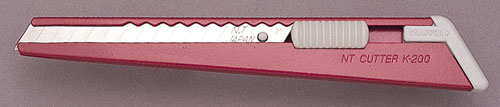 日本 NT Cutter -200 金屬色柄 界刀 – 志成文具有限公司 CHI SHING STATIONERY CO., LTD.